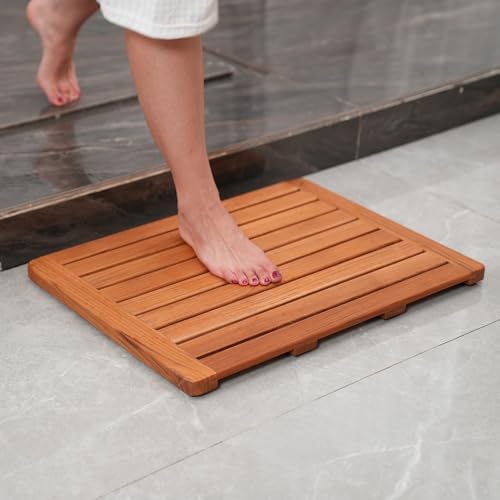 Teak bath mat non slip pad detail